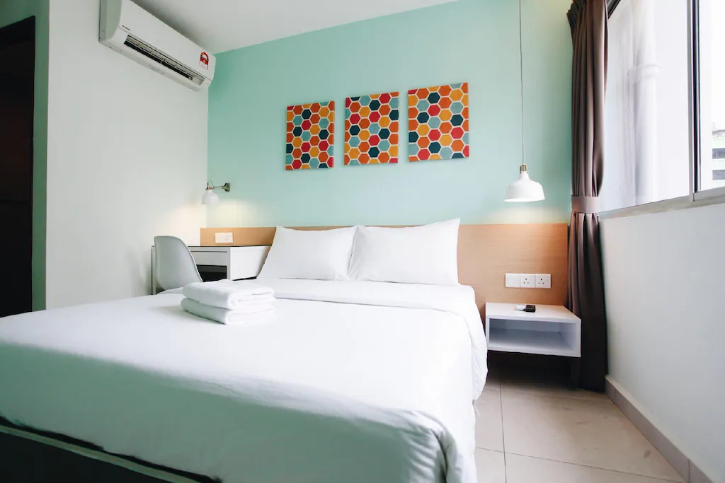 1000 Miles Hotel