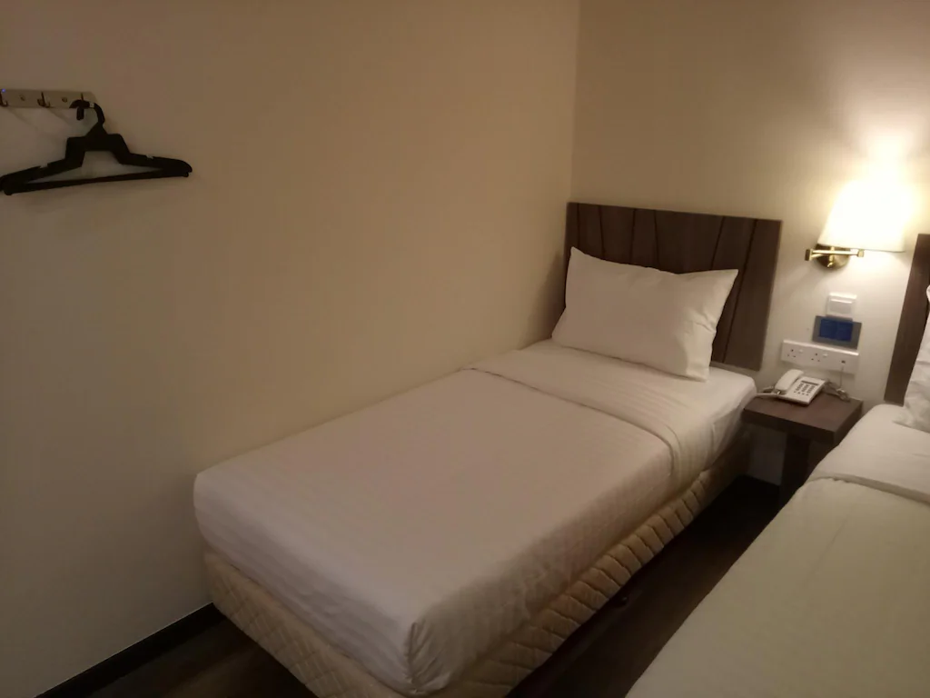 9 Square Hotel - Seri Kembangan