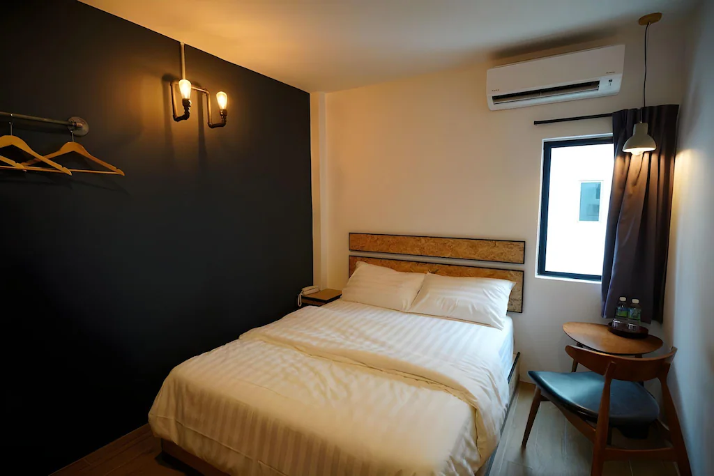 Brick Box Hotel