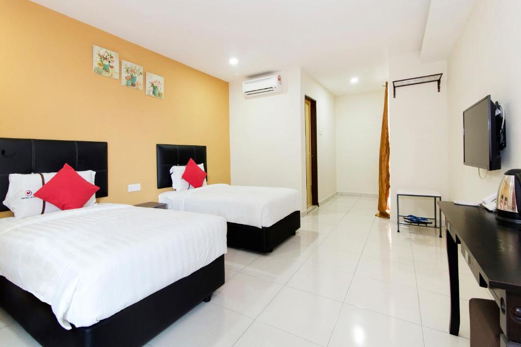 Central Hotel