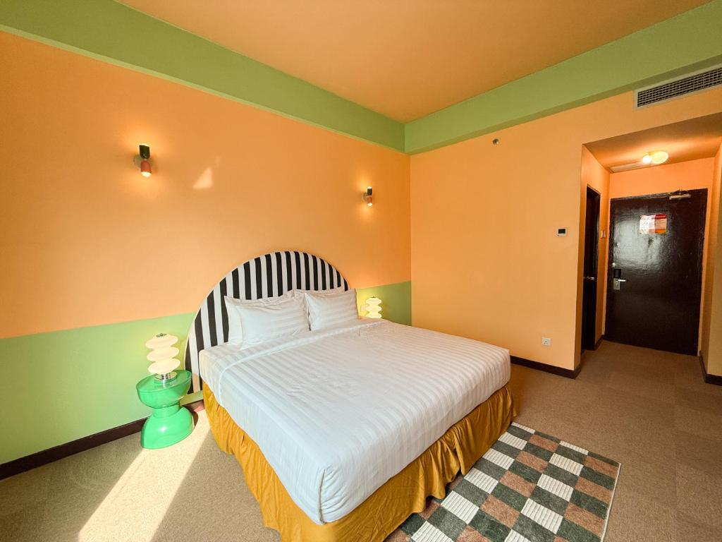 The Très Hotel