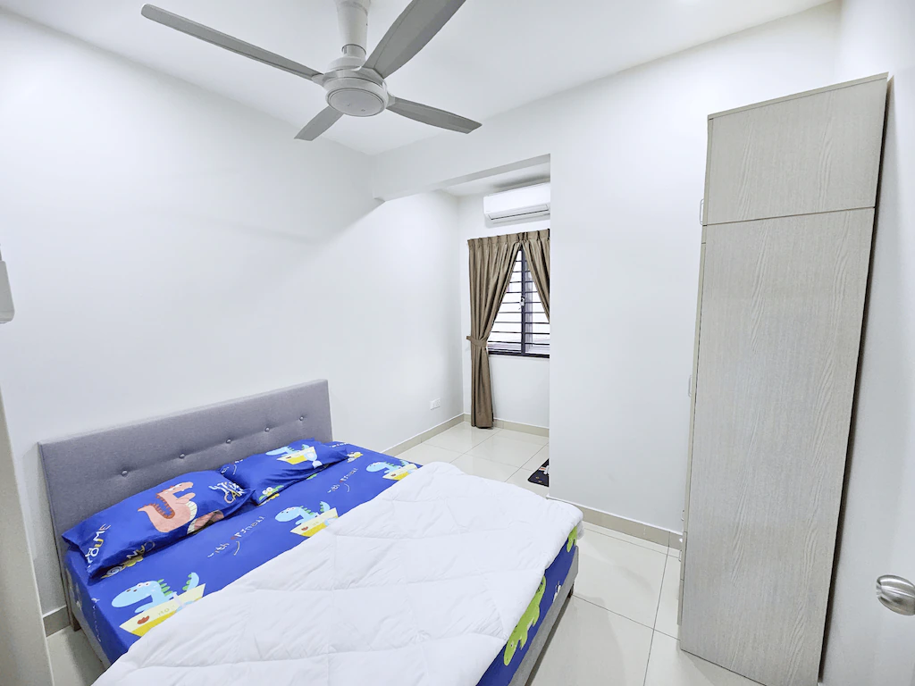 Entire Home at Indahpura, Kulai