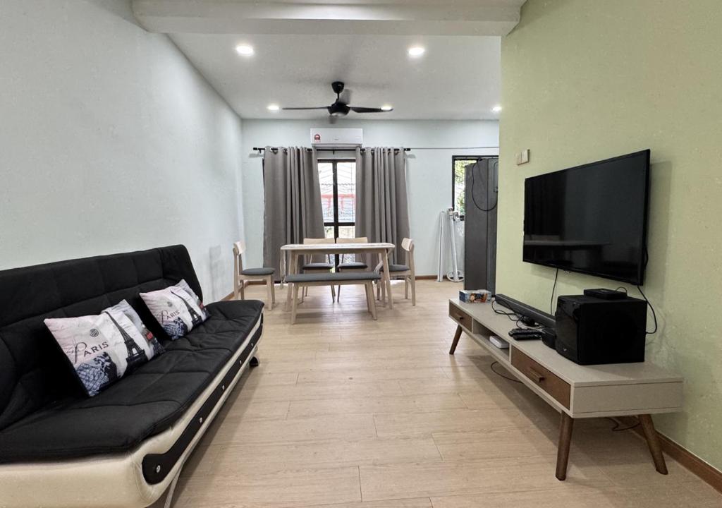 Casa Azure, UITM Shah Alam