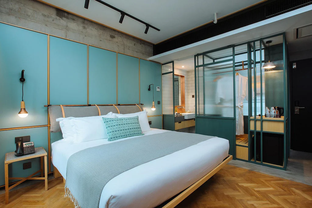 KLoe Hotel