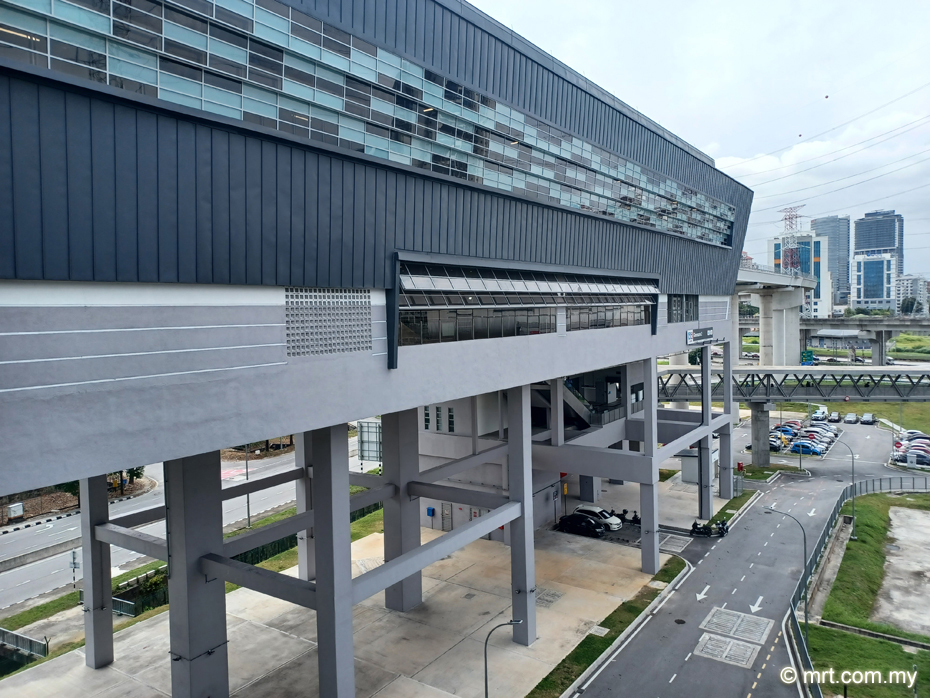 Glenmarie 2 LRT Station