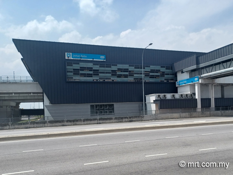 Johan Setia LRT Station