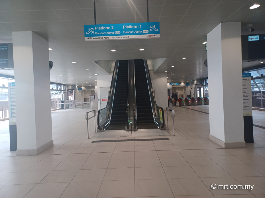 Johan Setia LRT Station