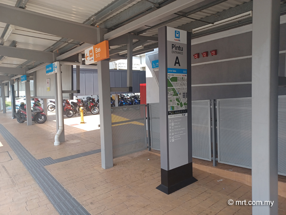 Johan Setia LRT Station