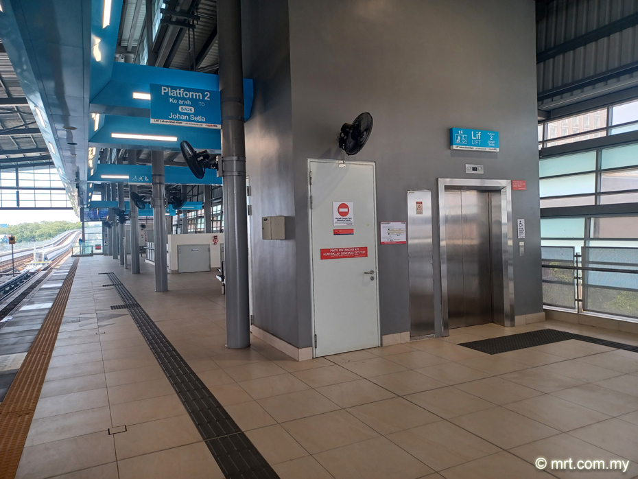 Kerjaya LRT Station