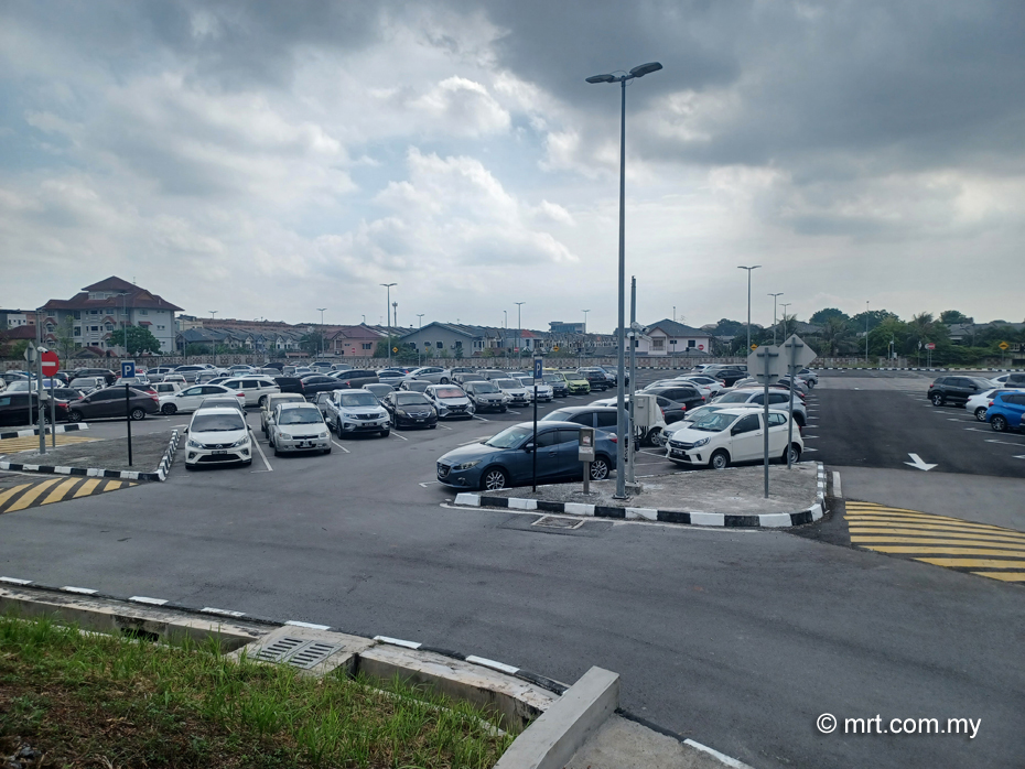 Seri Andalas LRT Station