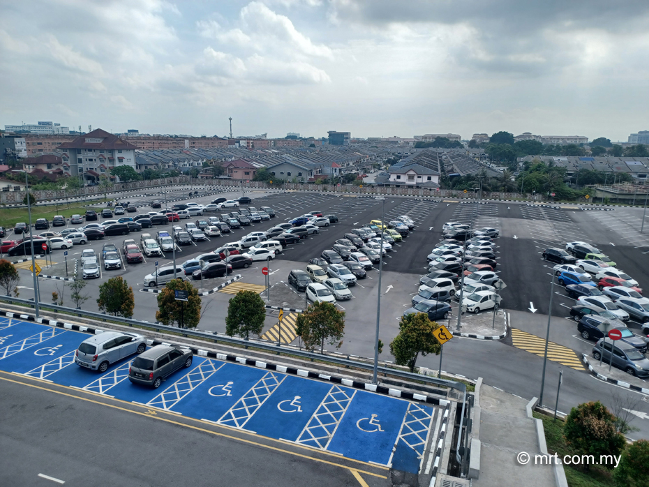 Seri Andalas LRT Station