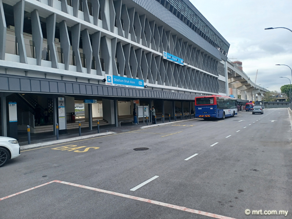 Stadium Shah Alam LRT Station