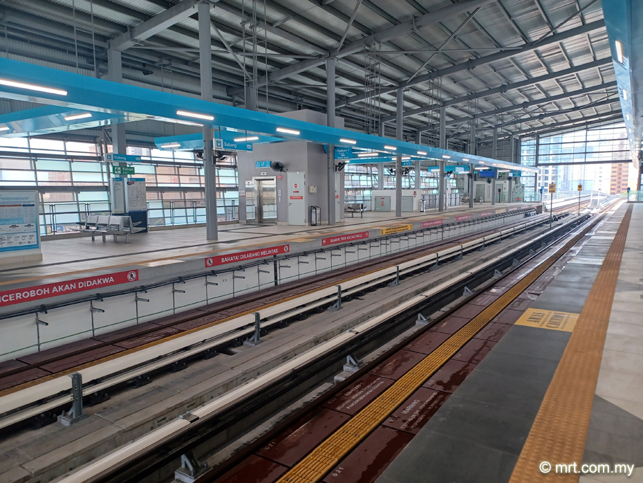 Subang LRT Station
