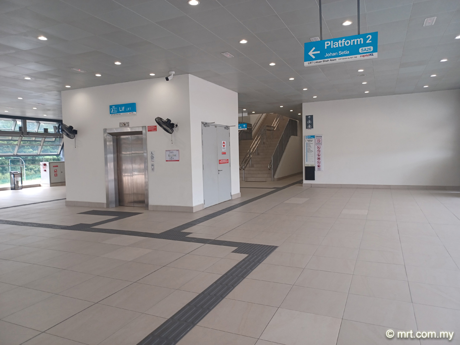 UiTM Shah Alam LRT Station